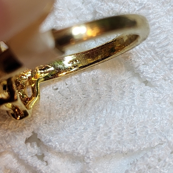 Vintage Elegant Gold Plated and Faux Emerald Green CZ Ring SIZE 7.5 - Picture 8 of 13